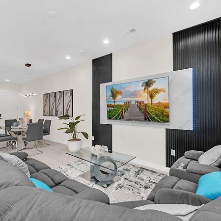 New Spacious And Themed 5 Bedroom Home Minutes From Disney And Waterparks! オーランド エクステリア 写真